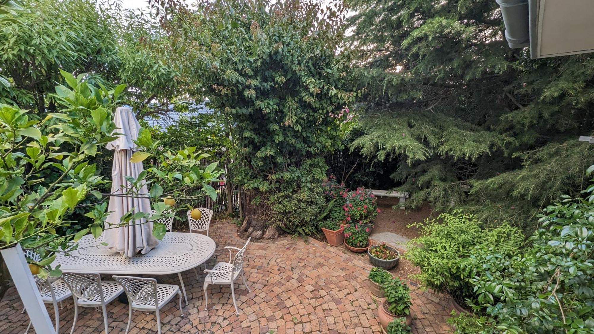Alba House Guest House Парл Екстериор снимка